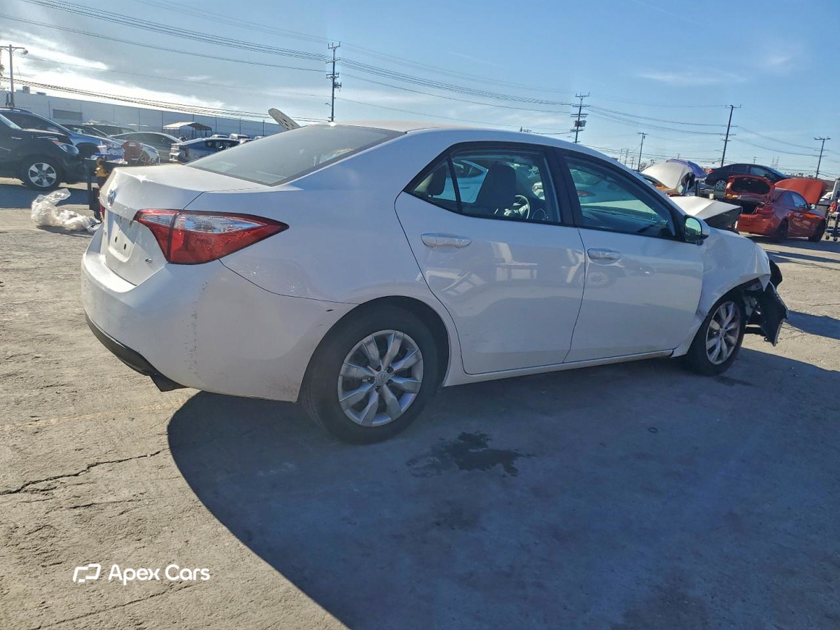 Toyota Corolla 2015