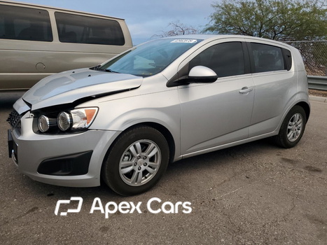 Chevrolet Sonic 2014 - Image 1 of 13