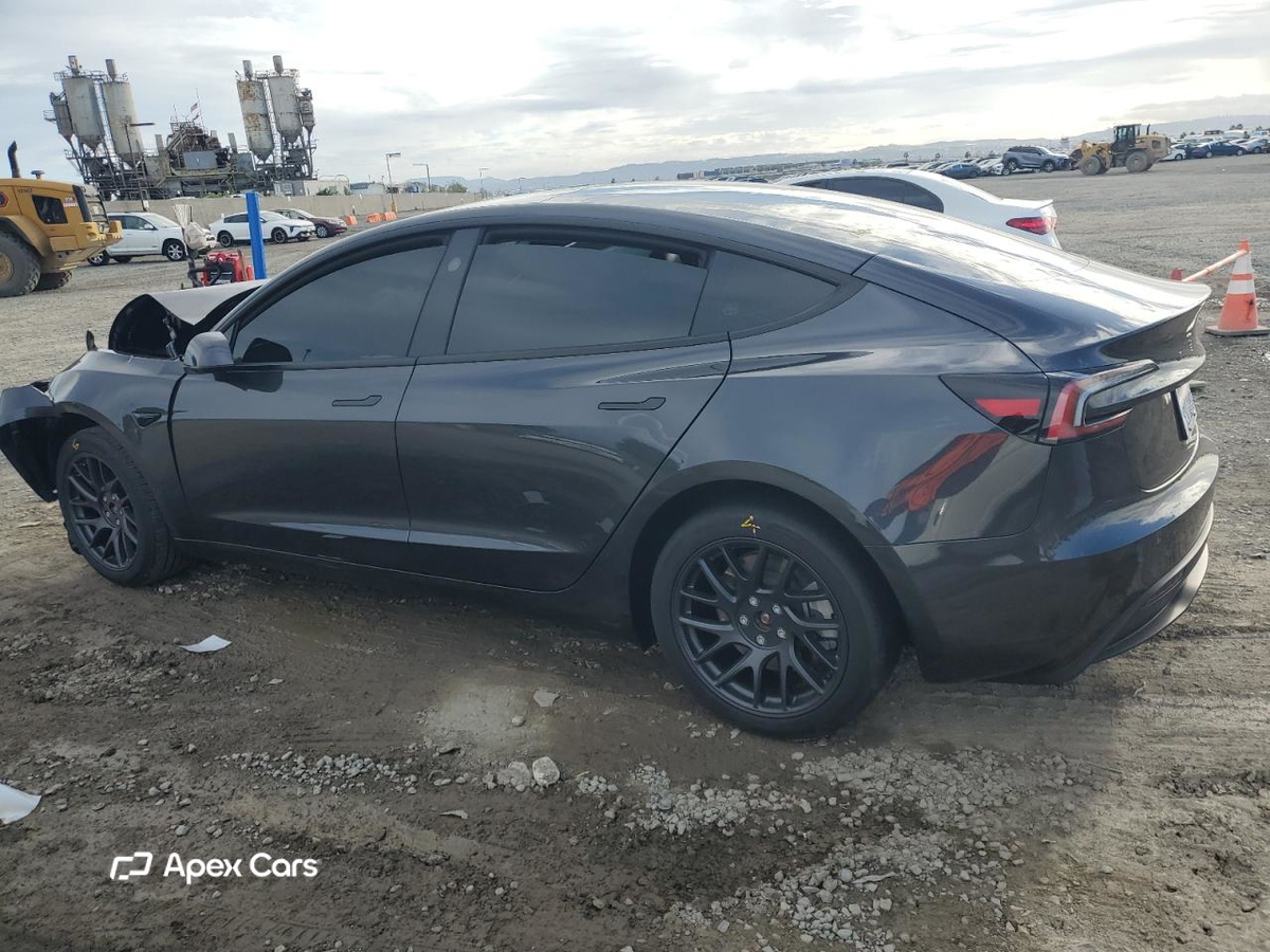 Tesla Model 3 2025