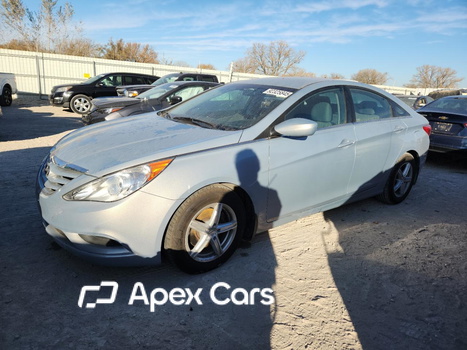 Hyundai Sonata 2011 - Image 1 of 12