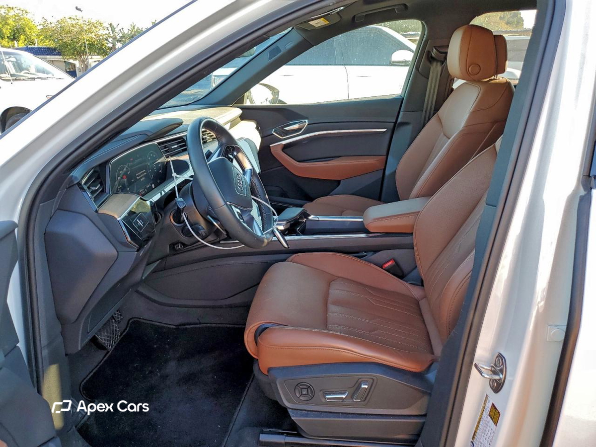Audi Q8 2024