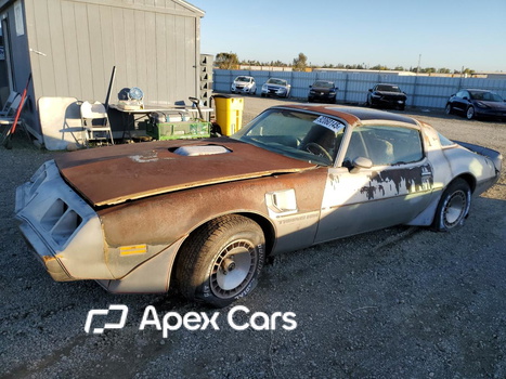 Pontiac Firebird 1979 - Image 1 of 12