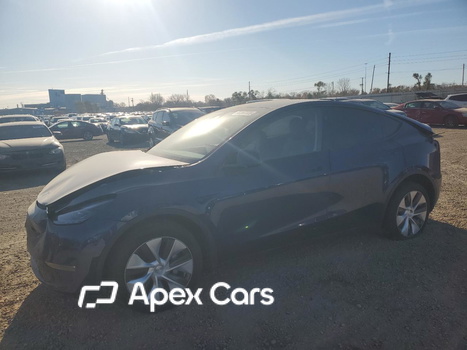 Tesla Model Y 2023 - Image 1 of 12