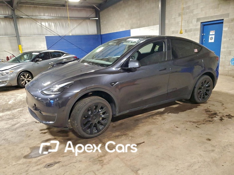 Tesla Model Y 2024 - Zdjęcie 1 z 13