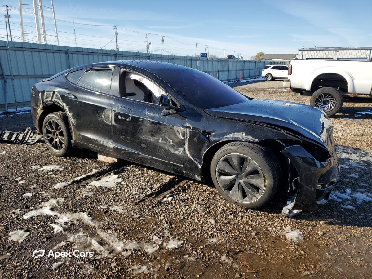 Tesla Model S 2025