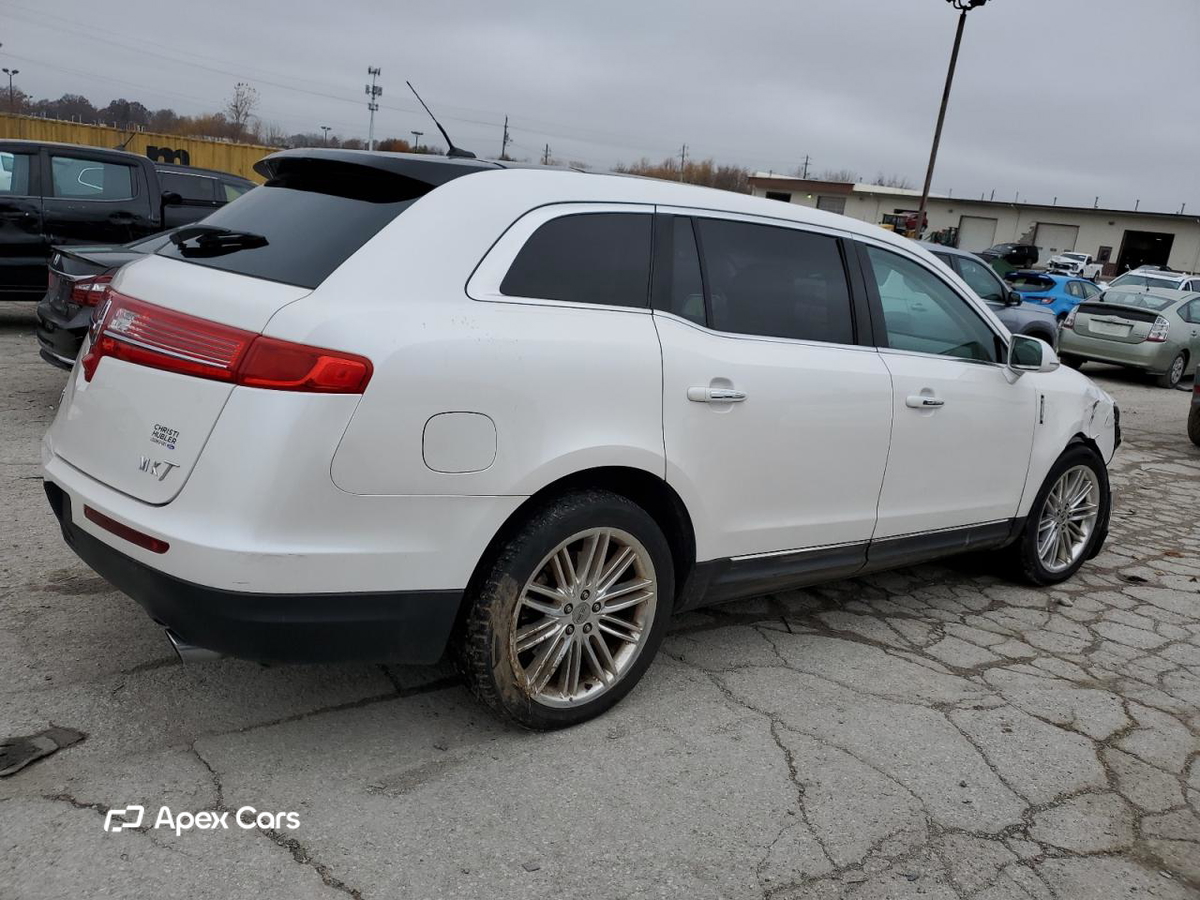 Lincoln MKT 2018