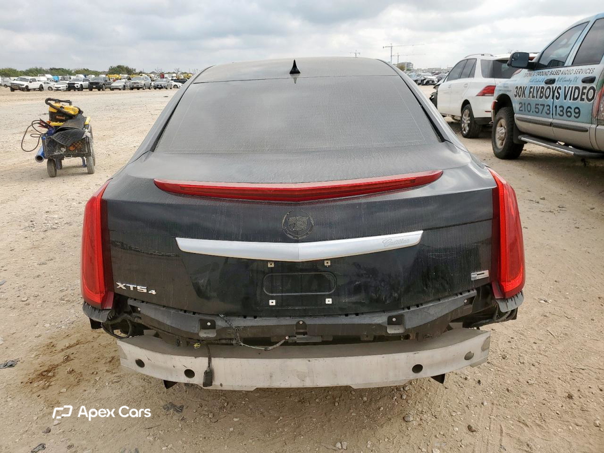 Cadillac XTS 2013