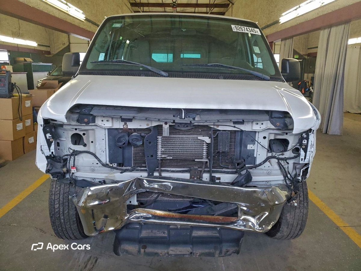 Ford Econoline 2013