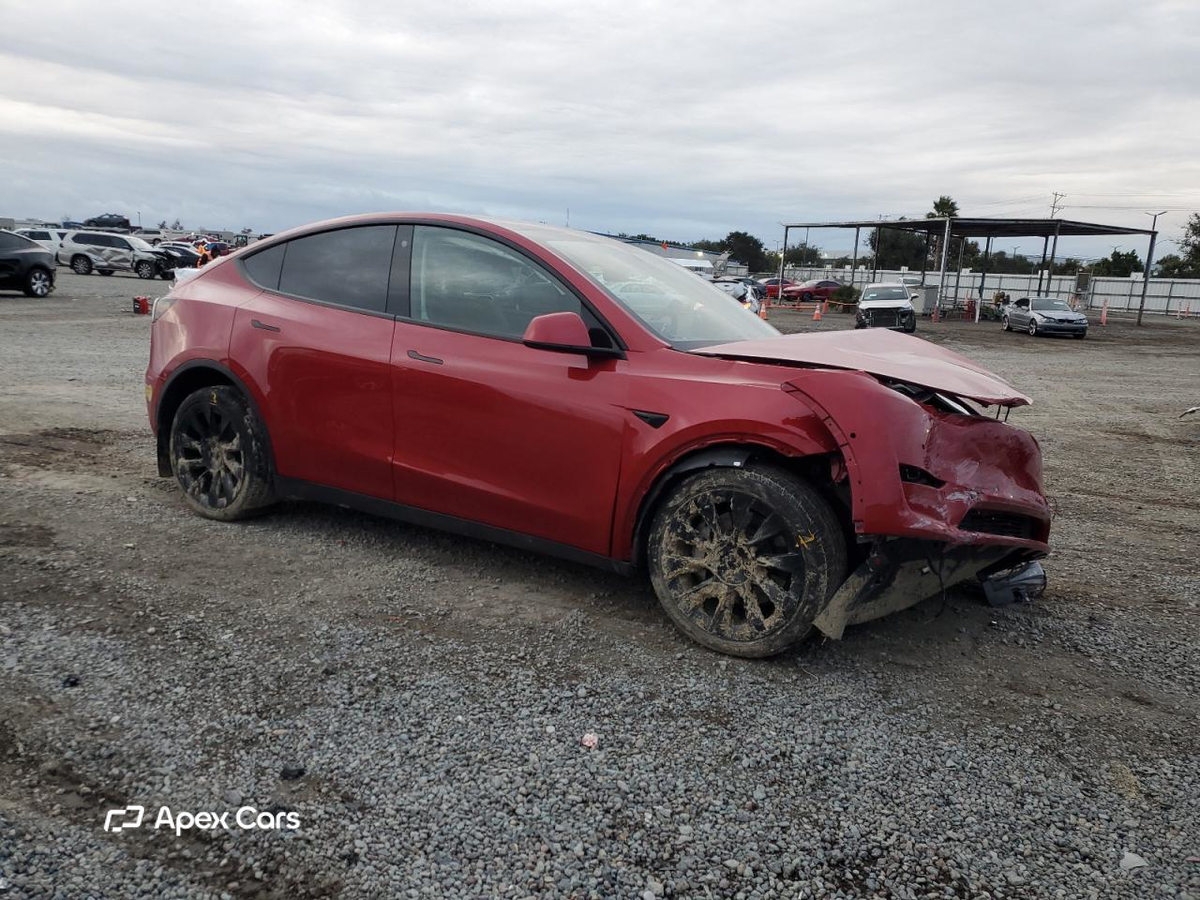 Tesla Model Y 2022
