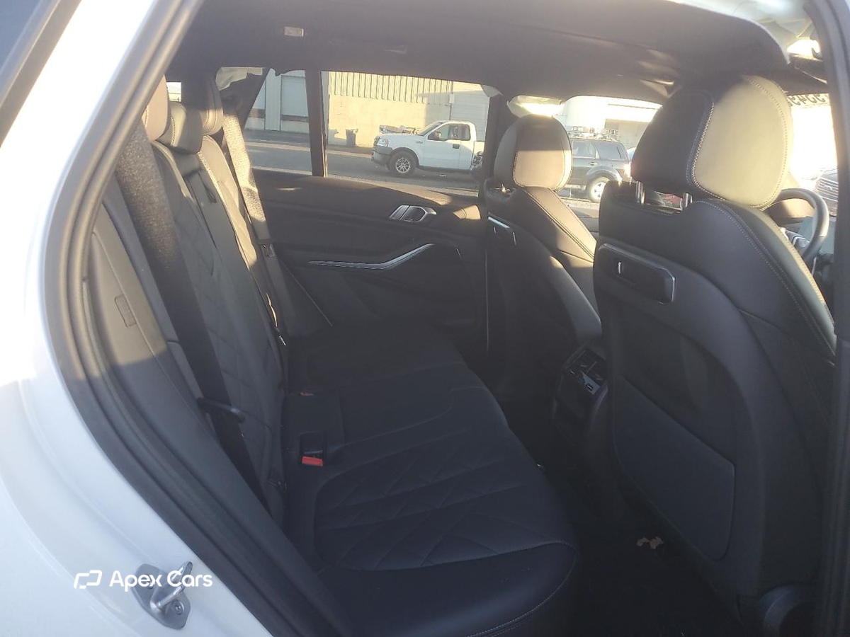 BMW X5 2024