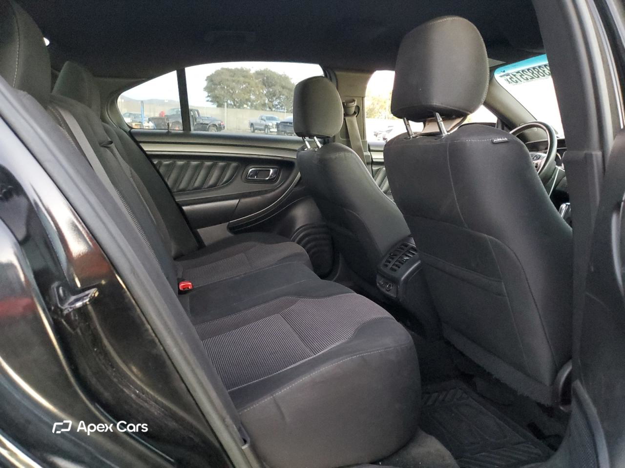 Ford Taurus 2015
