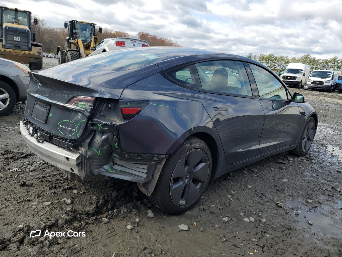 Tesla Model 3 2021