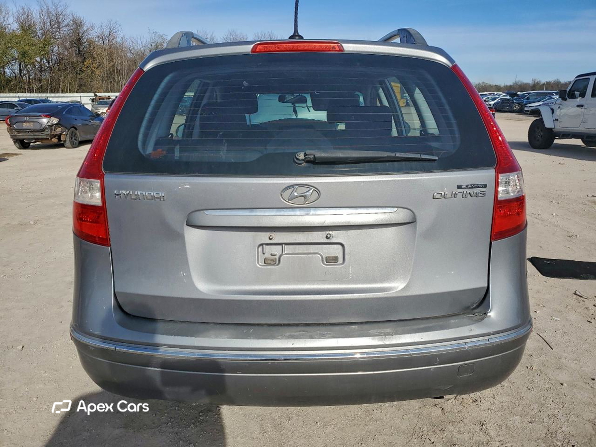 Hyundai Elantra 2012