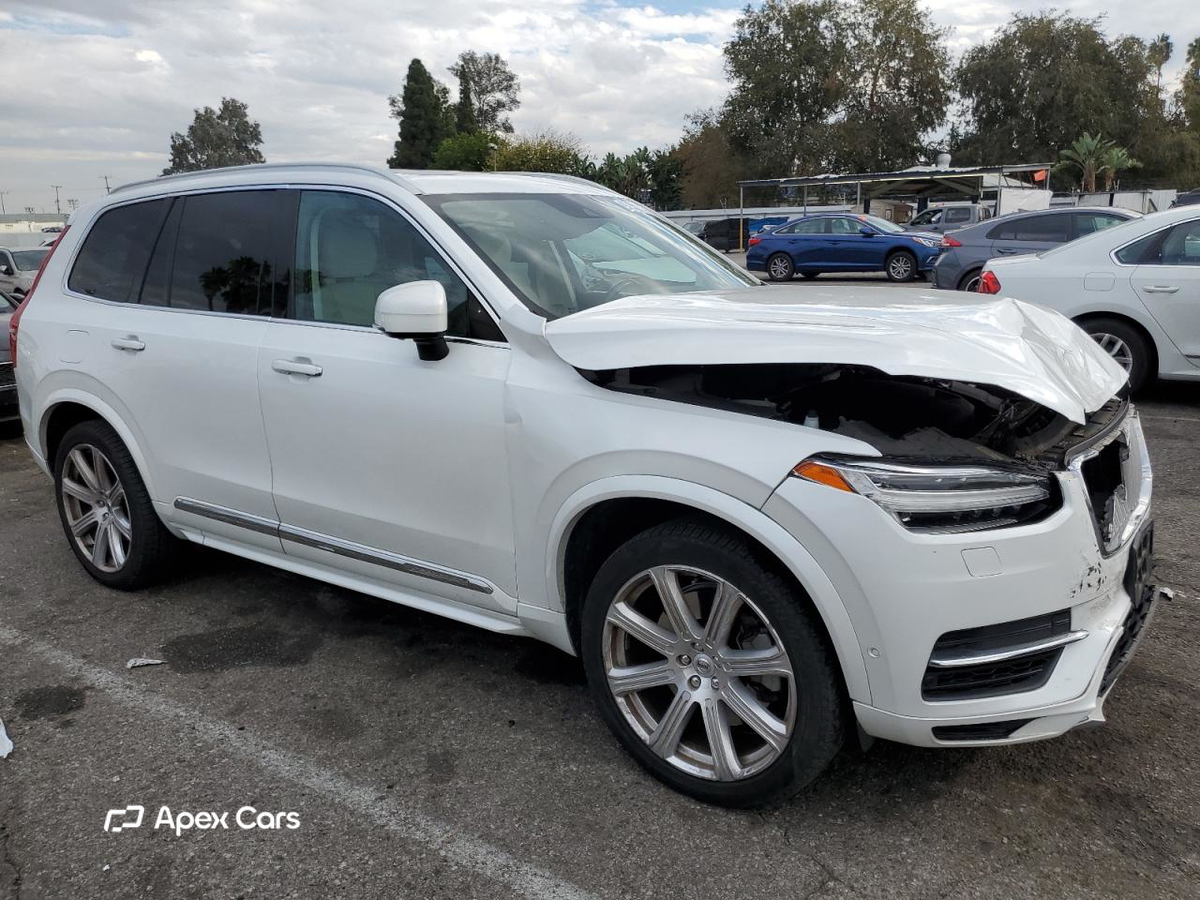 Volvo XC90 2017
