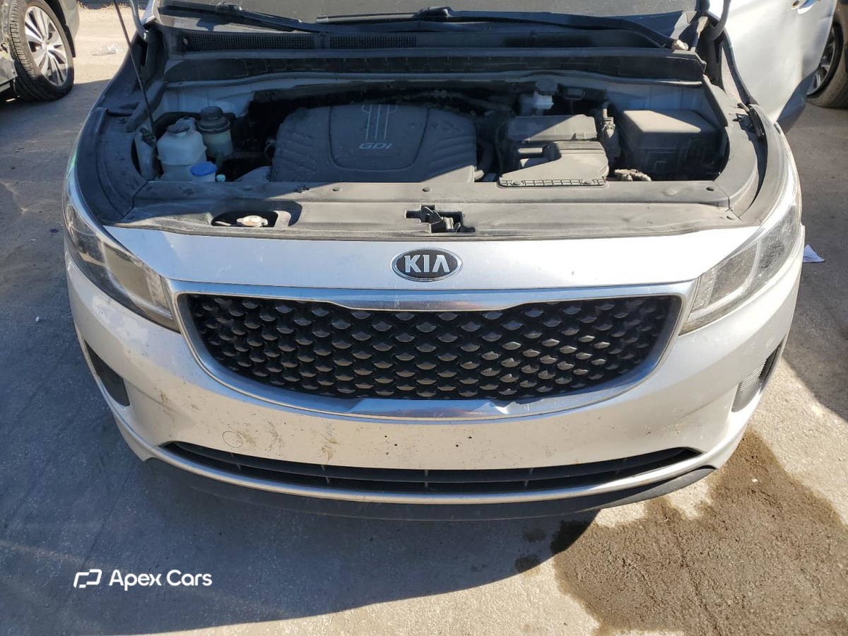 Kia Sedona 2016