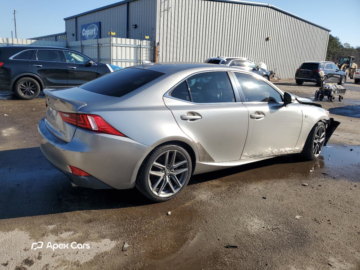 Lexus IS 2015