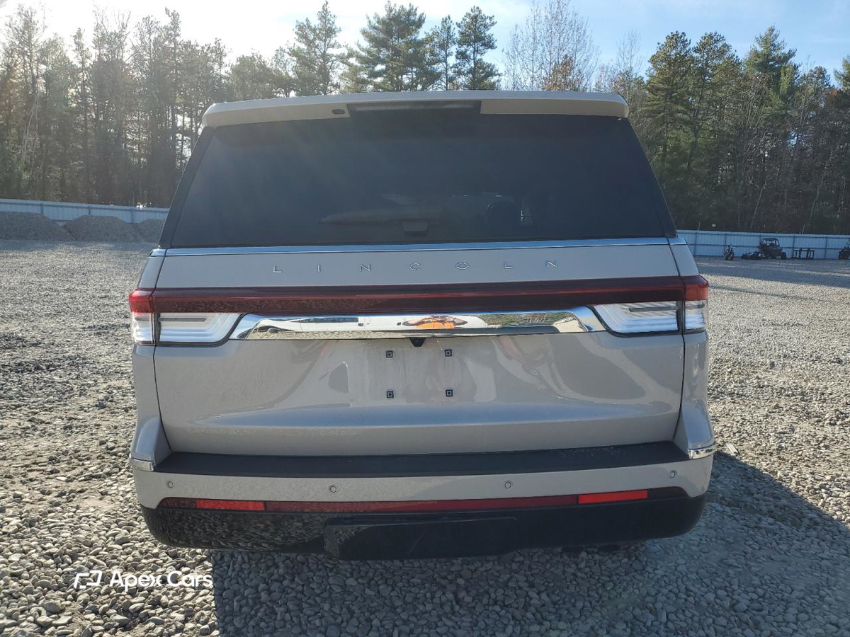 Lincoln Navigator 2024