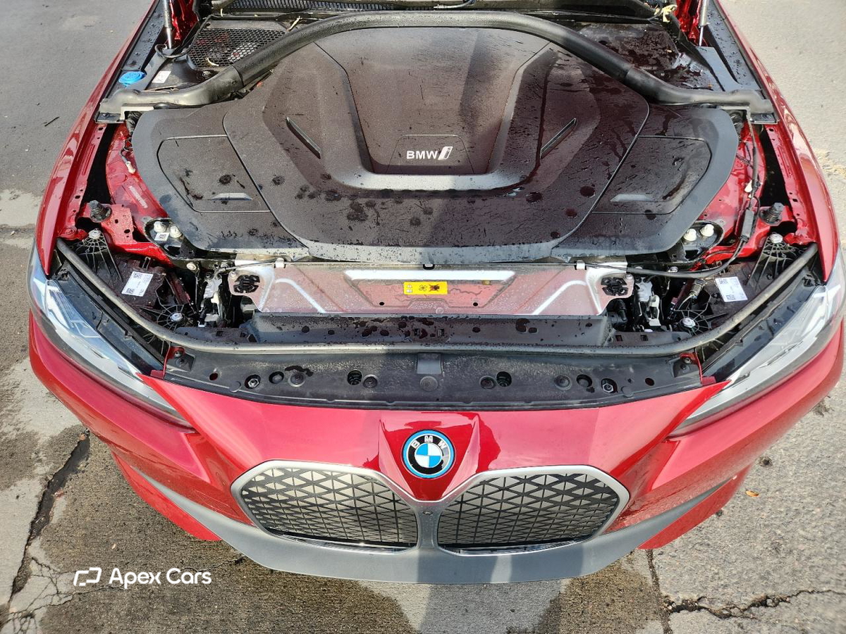 BMW i4 2025