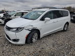 Chrysler Pacifica 2017