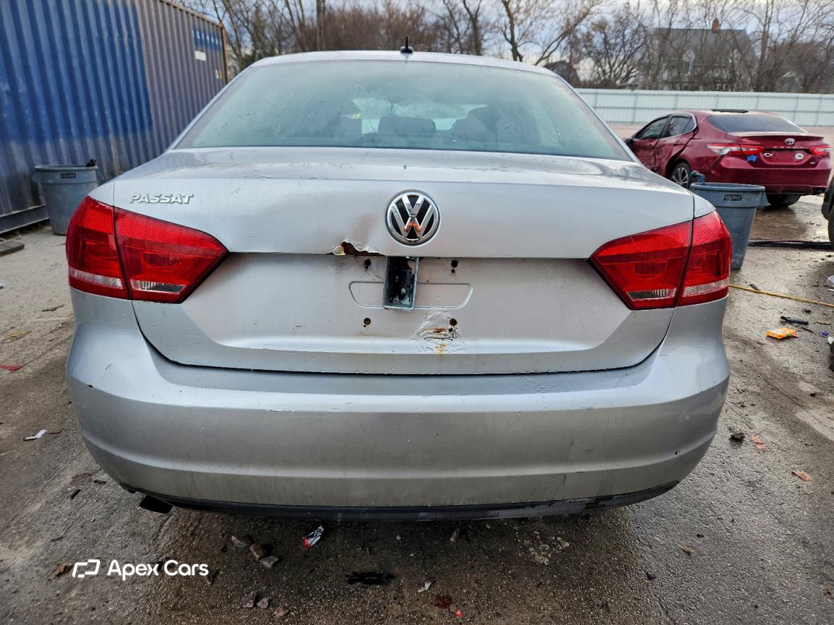 Volkswagen Passat 2013