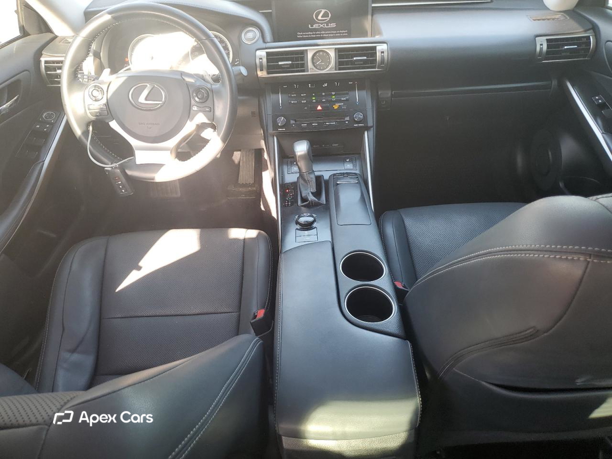 Lexus IS 2014