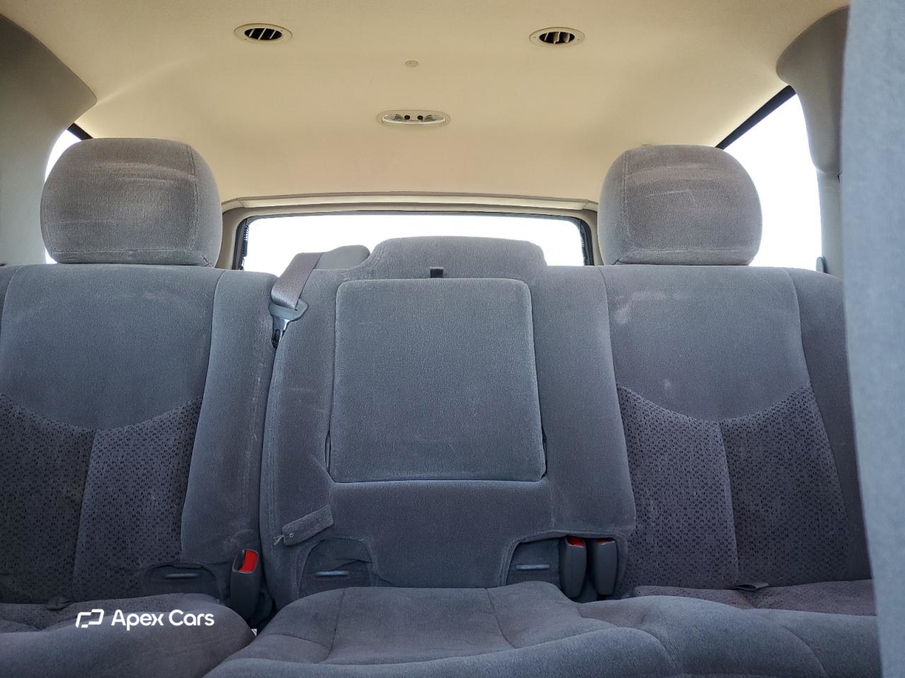 Chevrolet Tahoe 2003