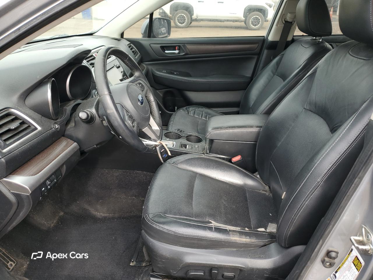 Subaru Legacy 2015