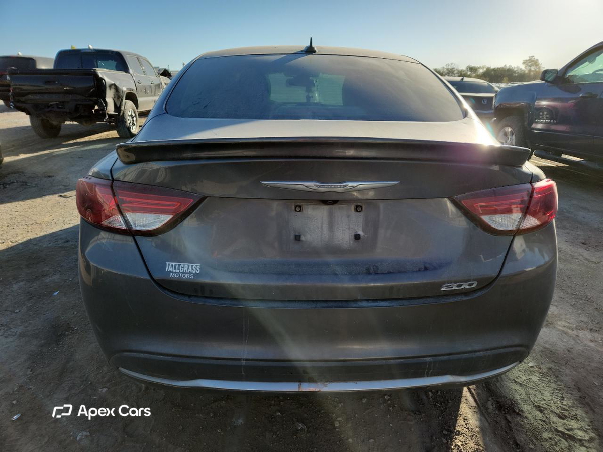 Chrysler 200 2015