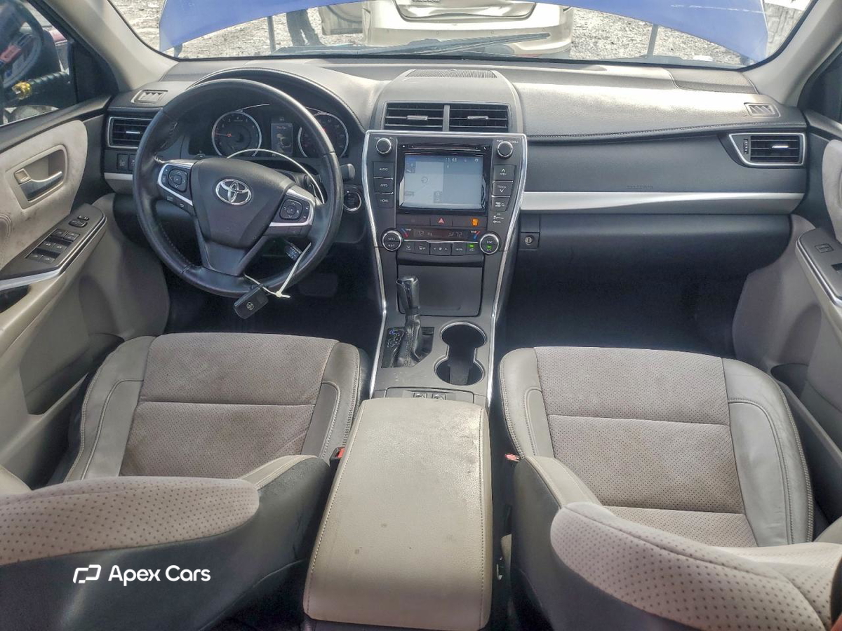 Toyota Camry 2015