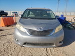 Toyota Sienna 2012