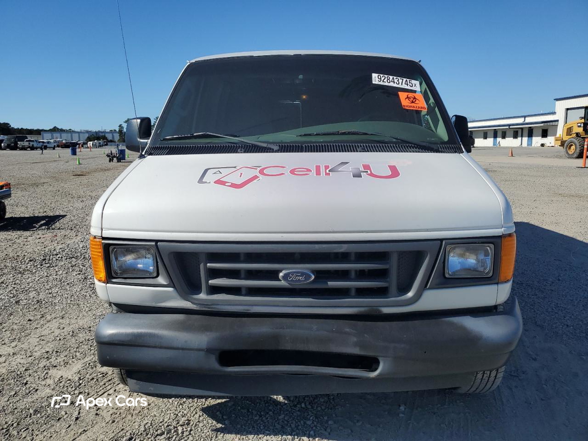 Ford Econoline 2004