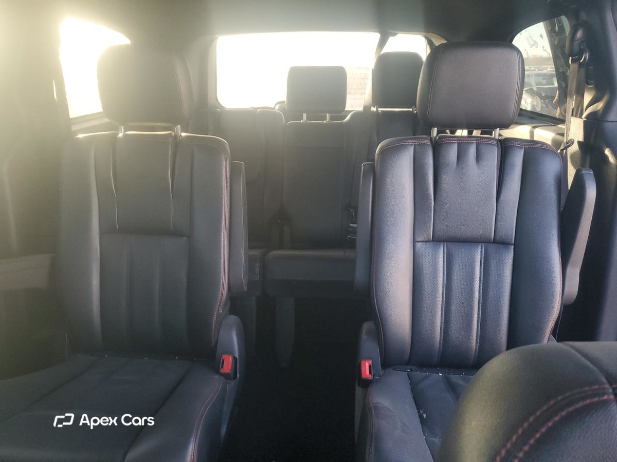 Dodge Caravan 2020