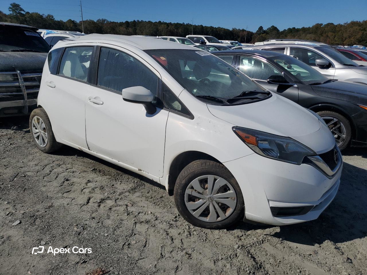 Nissan Versa 2017