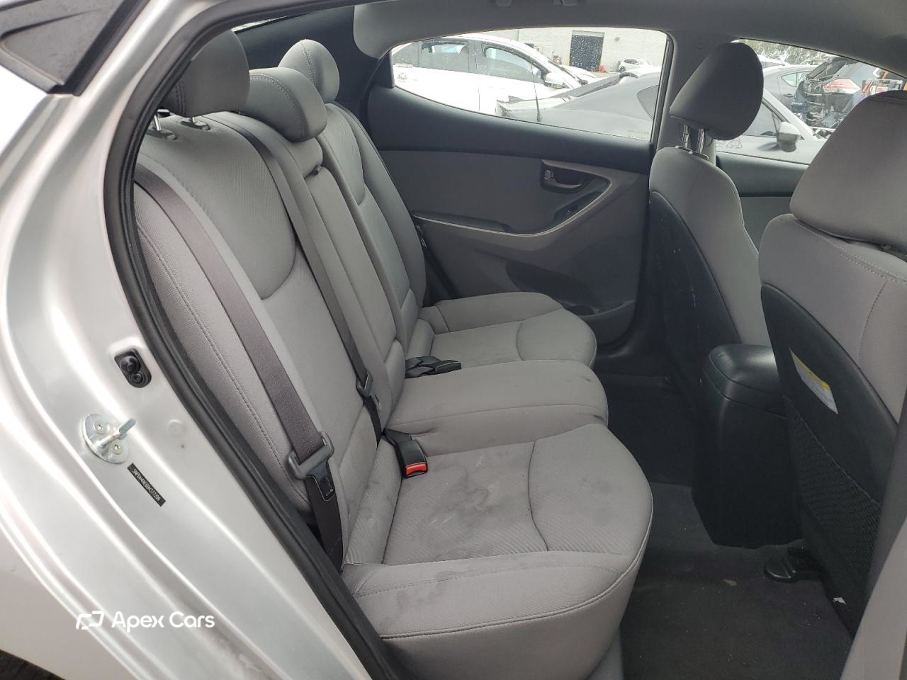 Hyundai Elantra 2013