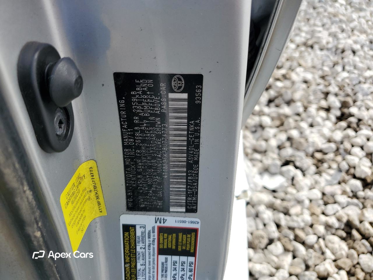 Toyota Camry 2011