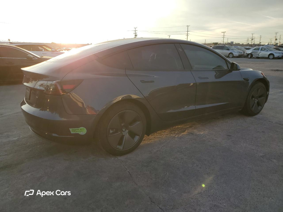 Tesla Model 3 2023