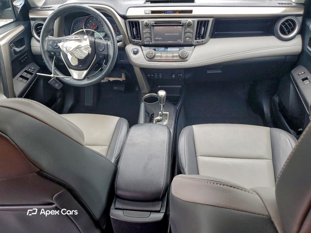 Toyota RAV 4 2015