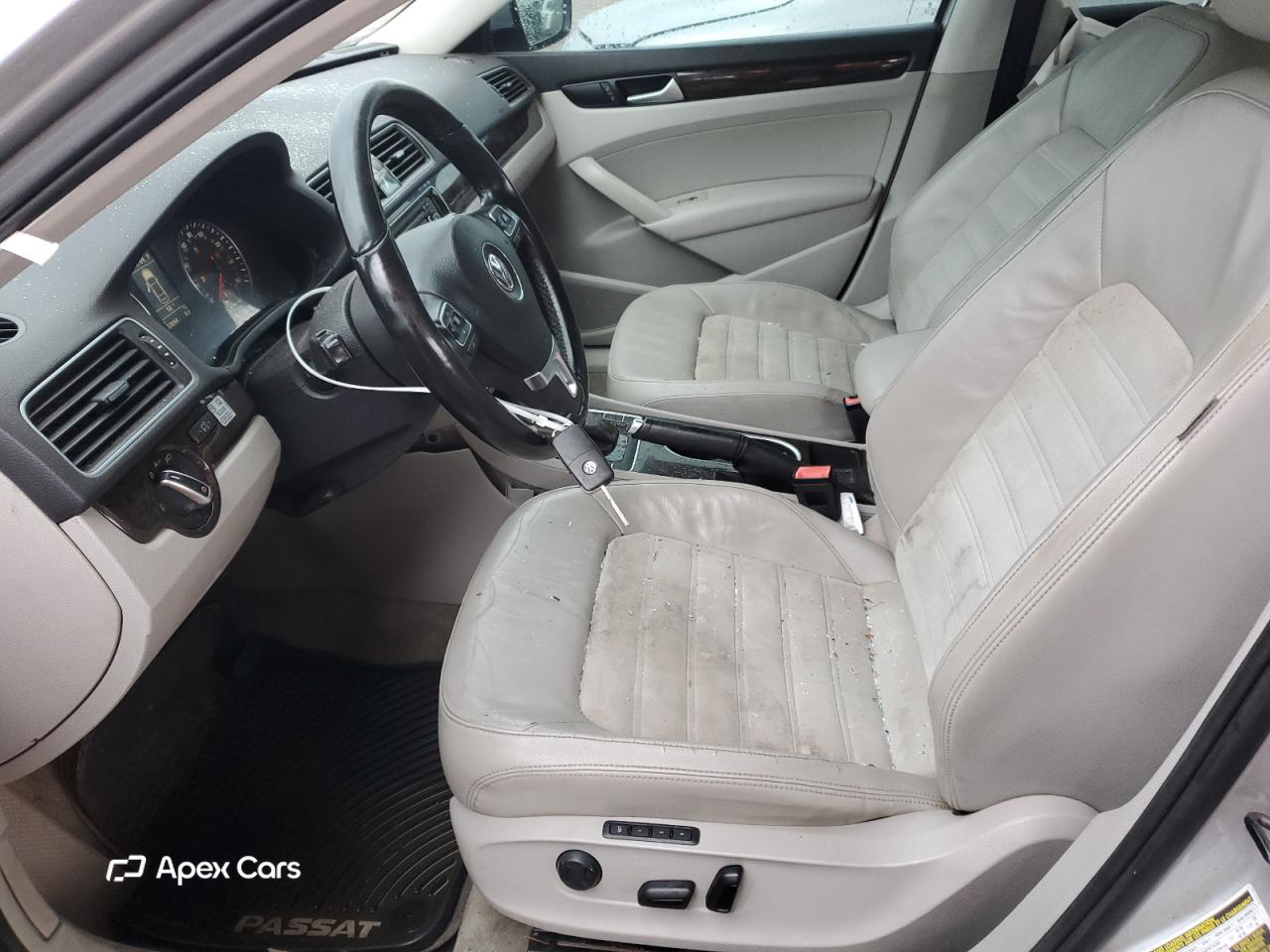 Volkswagen Passat 2014