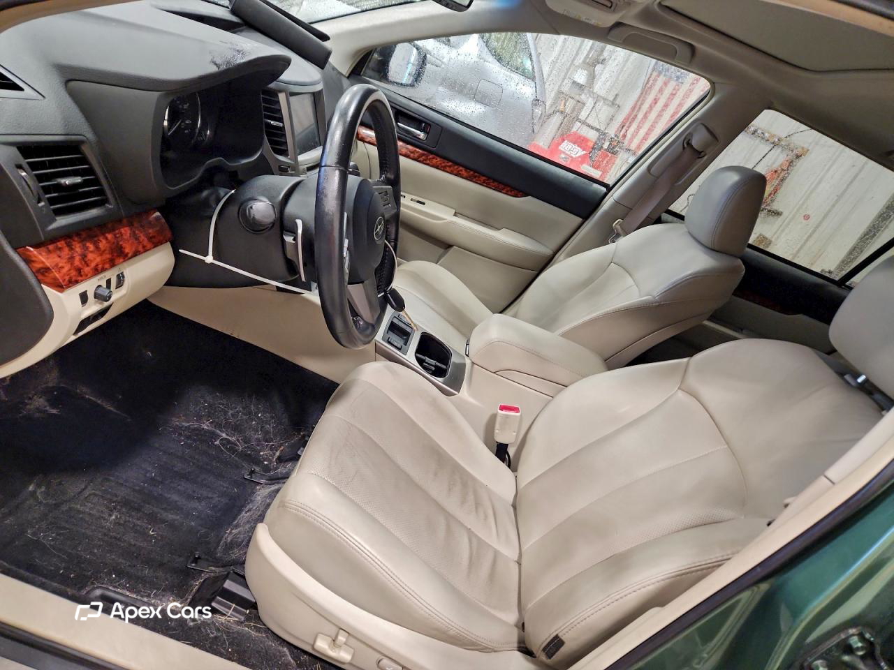 Subaru Outback 2011