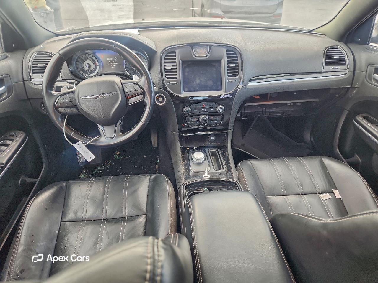 Chrysler 300 2022