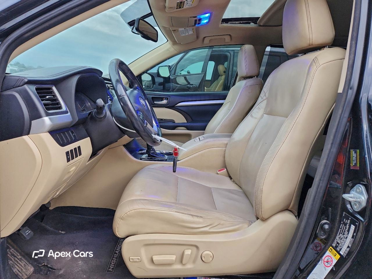 Toyota Highlander 2015
