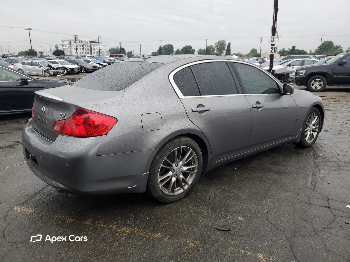 Infiniti G 2013