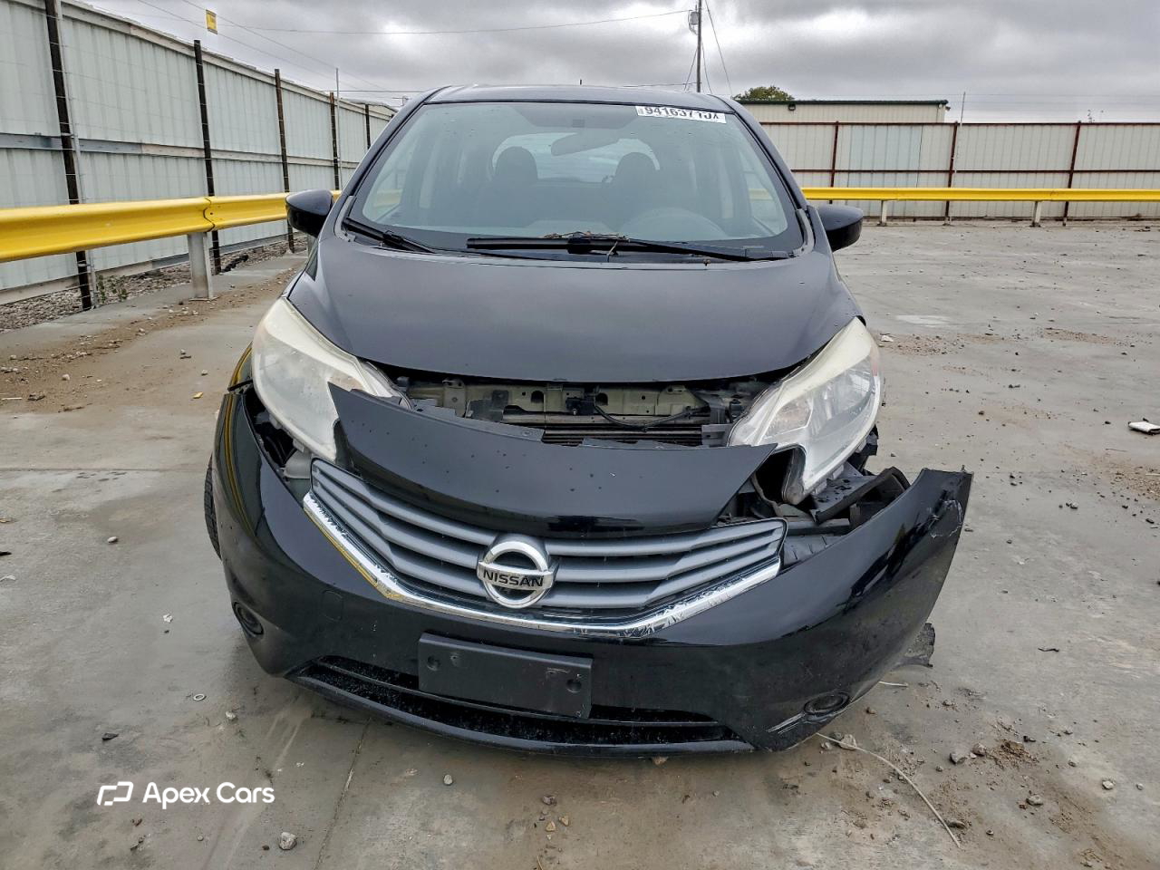 Nissan Versa 2015