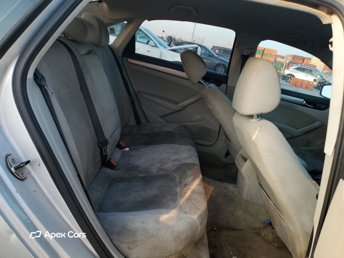 Volkswagen Passat 2013