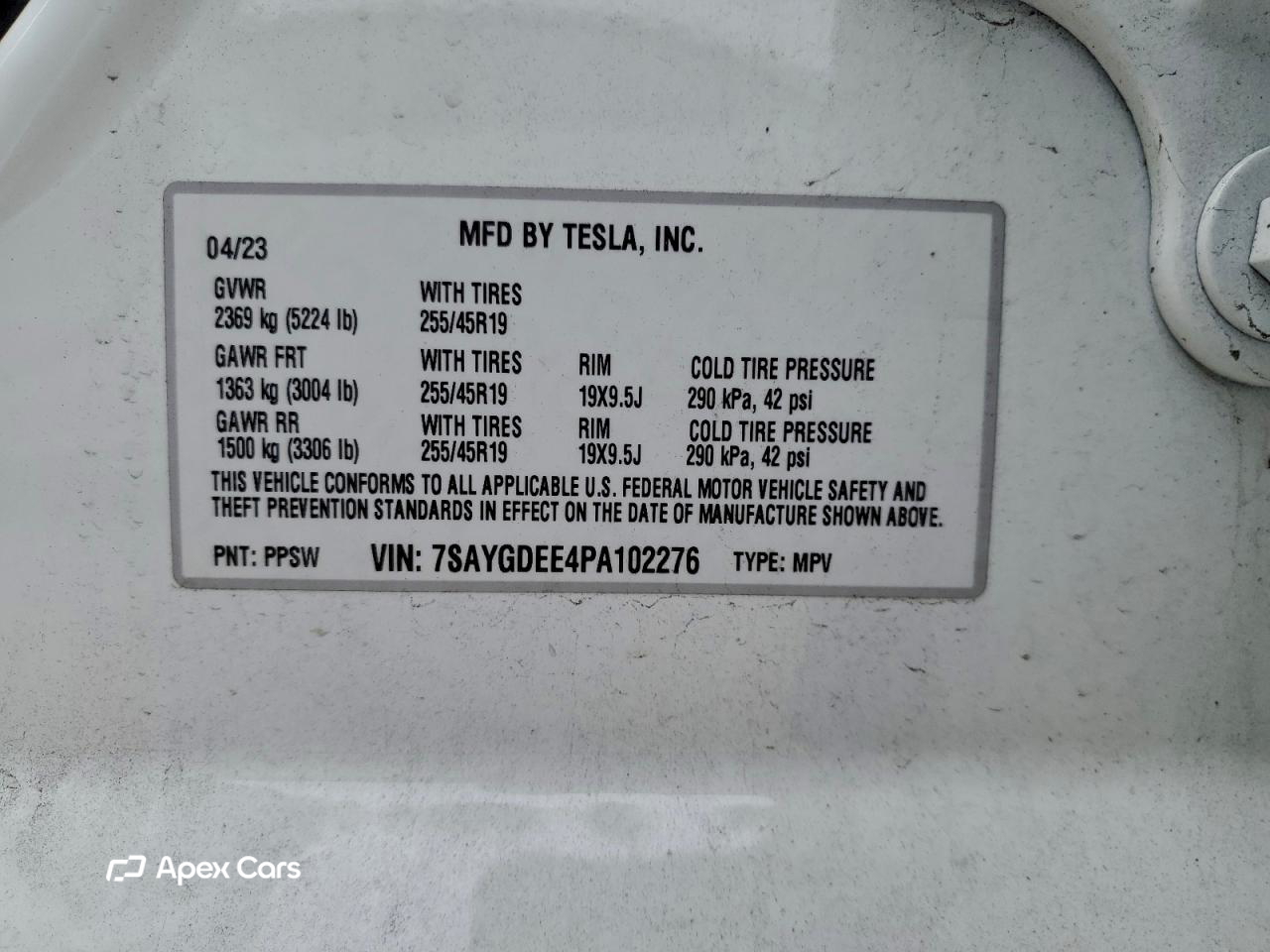 Tesla Model Y 2023
