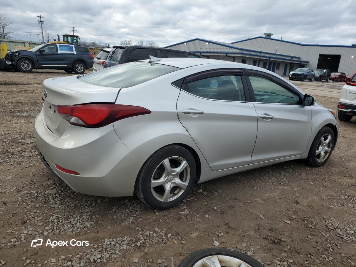 Hyundai Elantra 2016