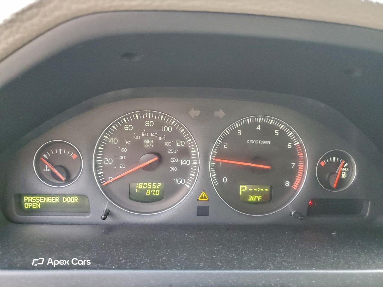 Volvo XC90 2006