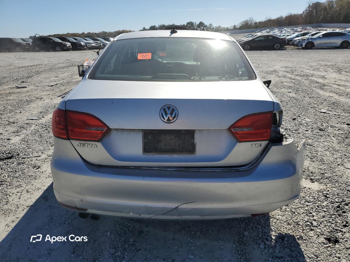 Volkswagen Jetta 2013