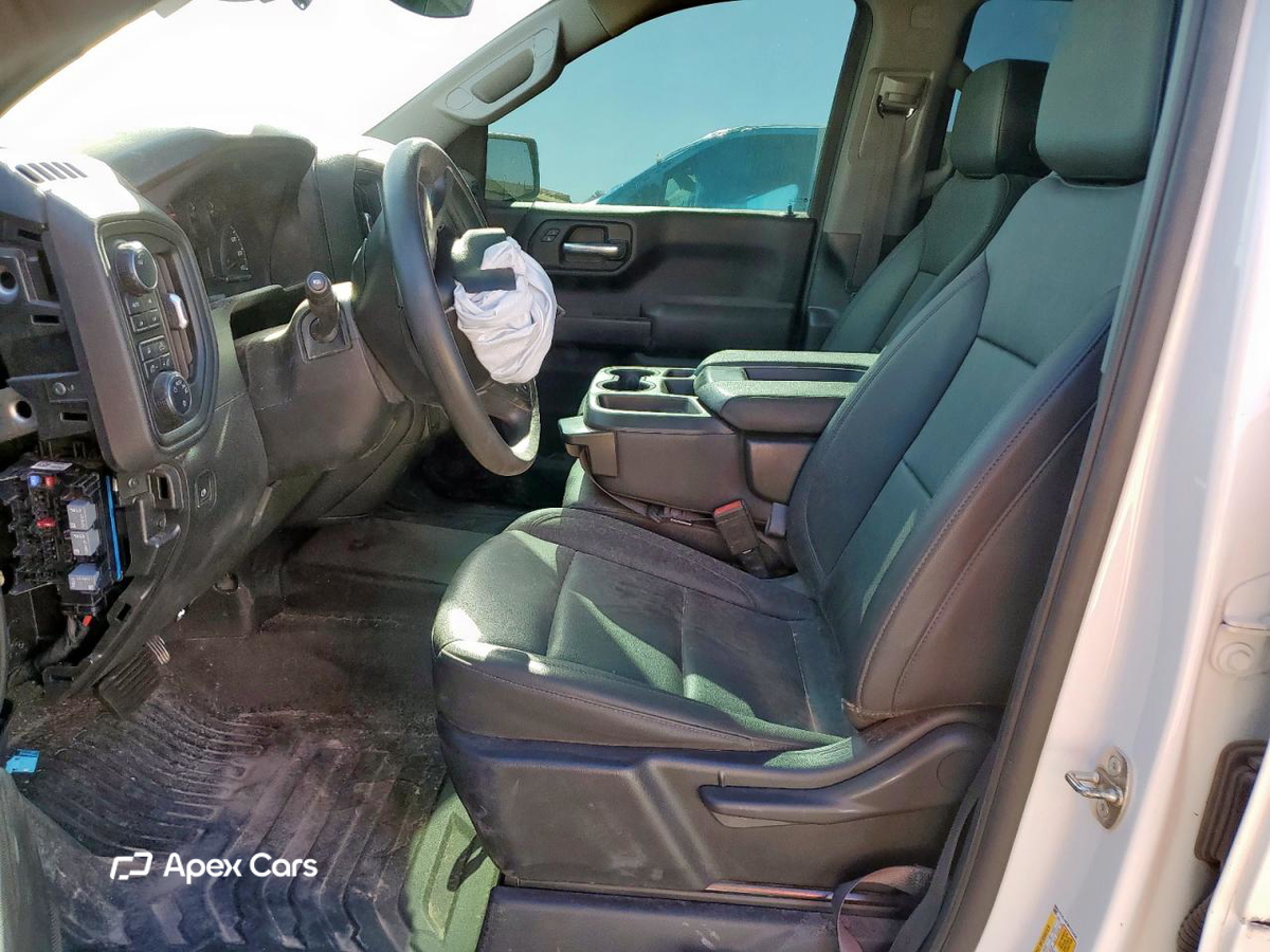 Chevrolet Silverado 2023