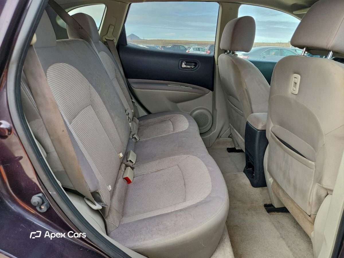 Nissan Rogue 2013